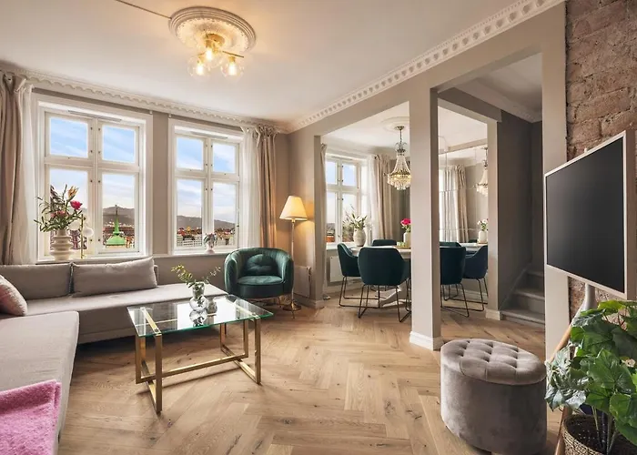 Exclusive & Charming